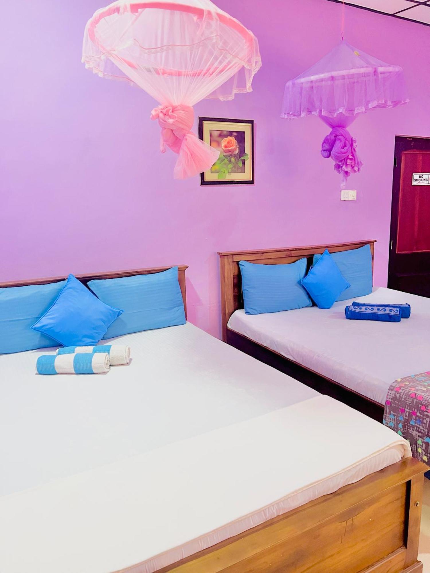 Gloriya Mathews Hotel Negombo Kültér fotó
