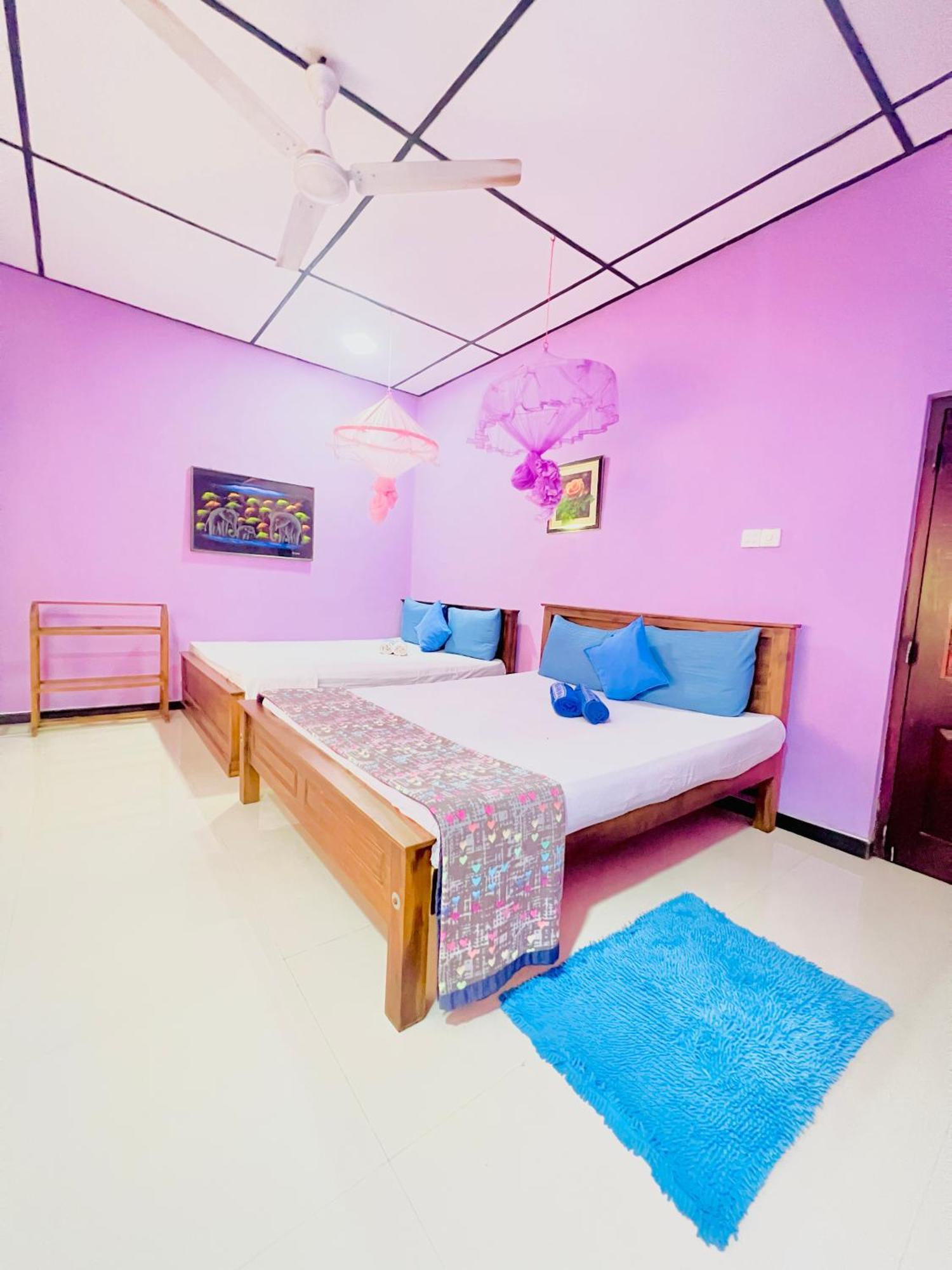 Gloriya Mathews Hotel Negombo Kültér fotó